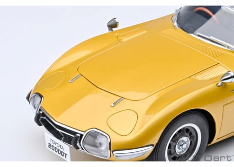 AUTOart 1/18　トヨタ 2000GT 1967 （ゴールド）　79549