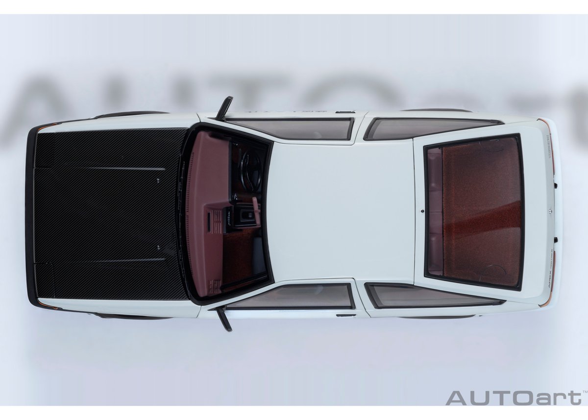 AUTOart 1/18 トヨタ スプリンター トレノ (AE86) 「頭文字 D」 “プロジ