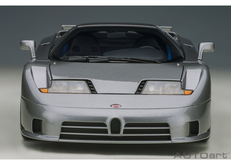 AUTOart 1/18 ブガッティ EB110 SS (シルバー・メタリック AUTOart 1/18 ブガッティ EB110 SS (シルバー・メタリック