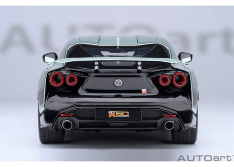 AUTOart 1/18　NISSAN GT-R50 by ITALDESIGN （メタリック・グリーン／ブラック）　77512