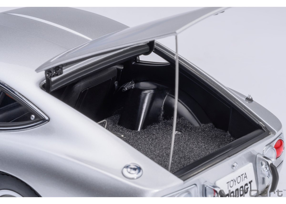 AUTOart 1/18 トヨタ 2000GT 1967 （シルバー） 79548 | AUT