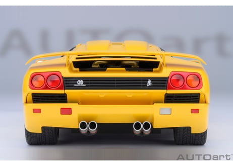 AUTOart 1/18　ランボルギーニ ディアブロ SE30 イオタ （イエロー）　79144