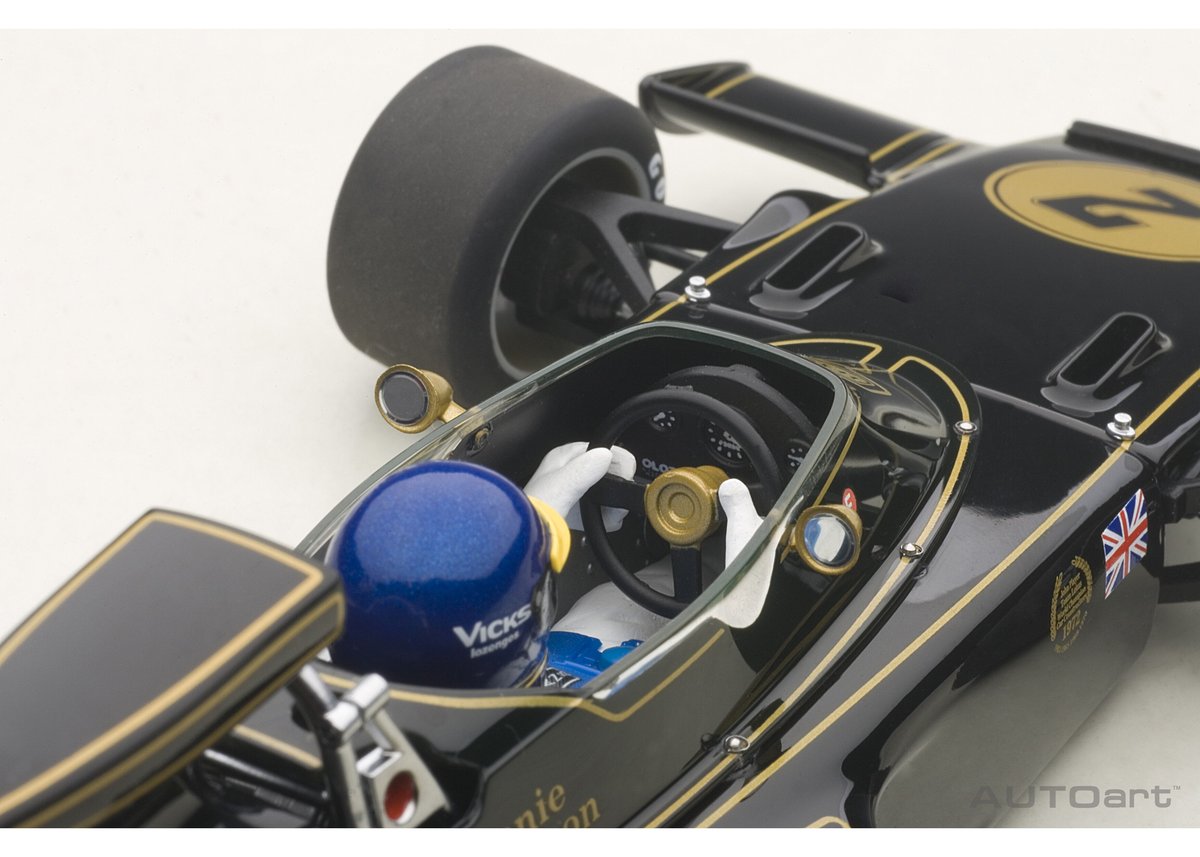 AUTOart 1/18 オートアート ロータス 72E 1973 #2 ロニー・ピーターソン