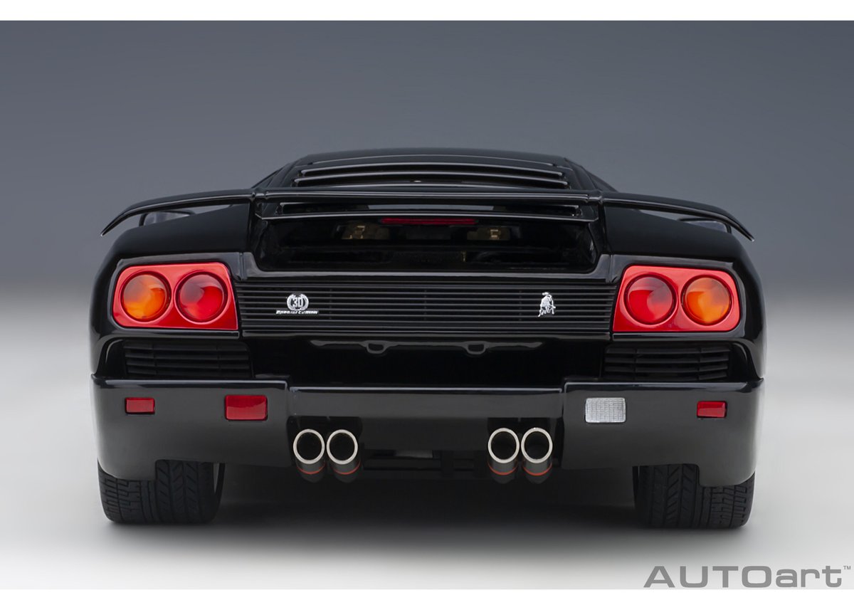 AUTOart 1/18 ランボルギーニ ディアブロ SE30 (DEEP BLACK MET AUTOart 1/18 ランボルギーニ ディアブロ SE30 (DEEP BLACK MET