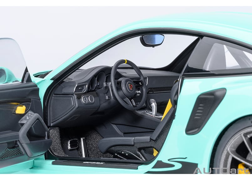 AUTOart 1/18 ポルシェ 911 （991.2） GT3 RS （ミントグリーン）