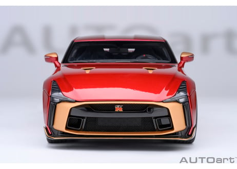 AUTOart 1/18　NISSAN GT-R50 by ITALDESIGN （メタリック・レッド／ゴールド）　77514