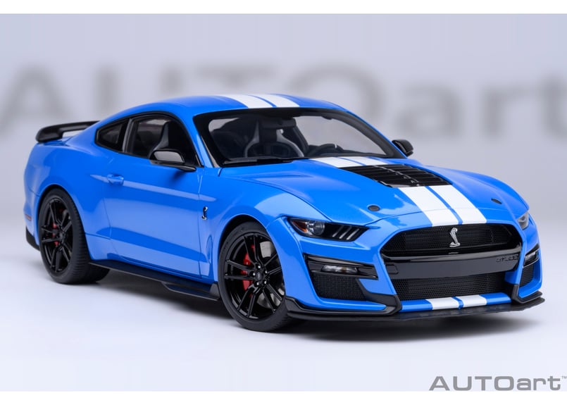 AUTOart 1/18 フォード マスタング シェルビー GT500 （ブルー