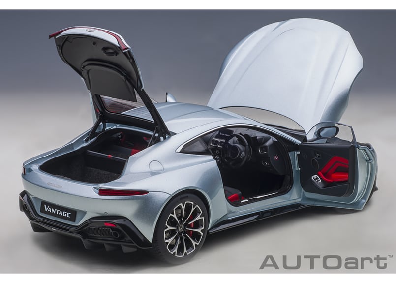 AUTOart 1/18 アストンマーチン ヴァンテージ 2019 (メタリック AUTOart 1/18 アストンマーチン ヴァンテージ 2019 (メタリック