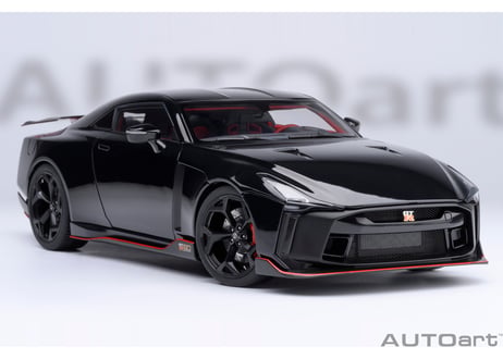 AUTOart 1/18　NISSAN GT-R50 by ITALDESIGN （ブラック／マット・ブラック）　77513