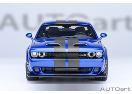 AUTOart 1/18　ダッジ チャレンジャー SRT ジェイルブレイク 2022 （メタリック・ブルー／カーボンブラック・ストライプ ＜INDIGO BLUE＞）　71763