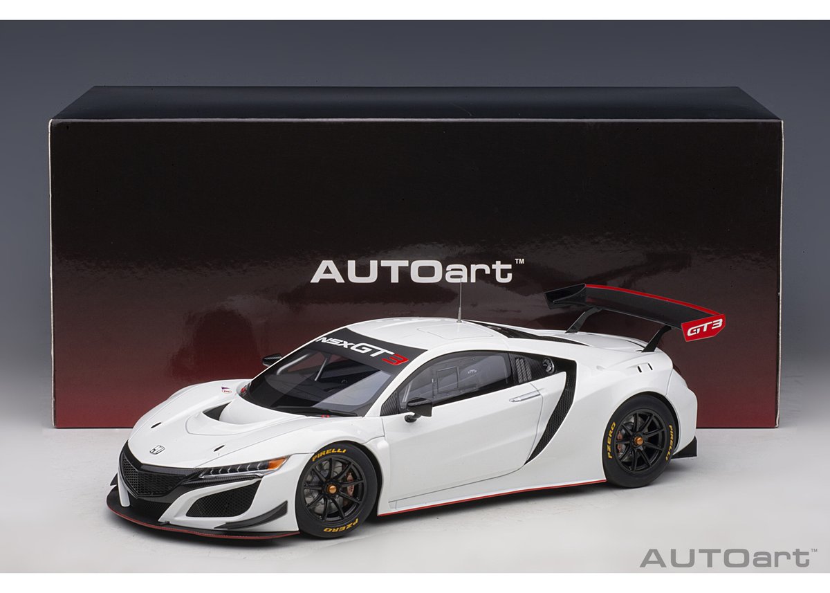 AUTOart 1/18 ホンダ NSX GT3 2018 (ホワイト)*開閉無 81898 AUTOart 1/18 ホンダ NSX GT3 2018 (ホワイト)*開閉無 81898