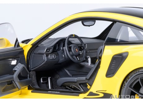 AUTOart 1/18　ポルシェ 911 （991.2） GT3 RS ヴァイザッハ・パッケージ （イエロー／カーボンブラック）　78178