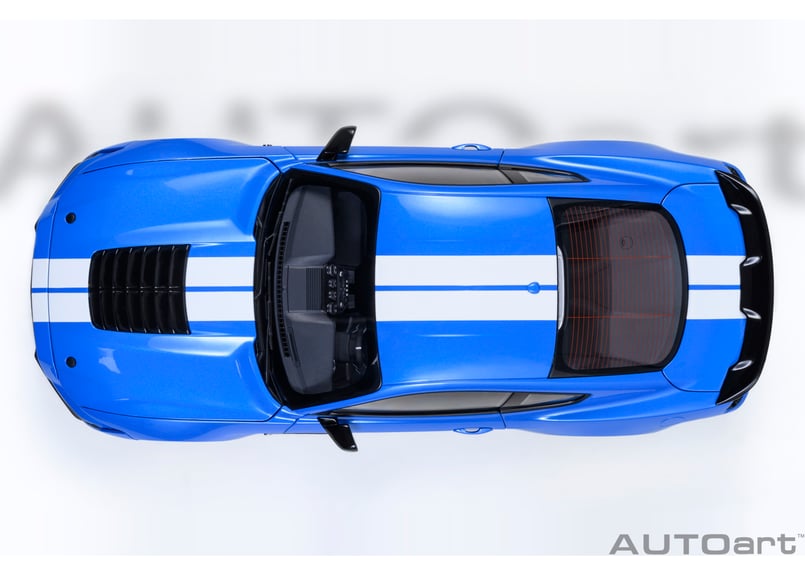 【車体のみ】オートアート 1/18 フォード・マスタングGT ミニカー オートアート 1/18 1968 フォード マスタング GT スティーブ