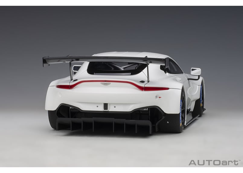 AUTOart 1/18 アストンマーチン ヴァンテージ GTE 2018 AUTOart 1/18 アストンマーチン ヴァンテージ GTE 2018