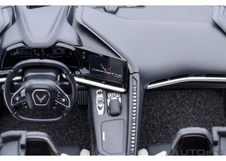 AUTOart 1/18　シボレー コルベット （C8） スティングレイ Z51 （オレンジ）　71283