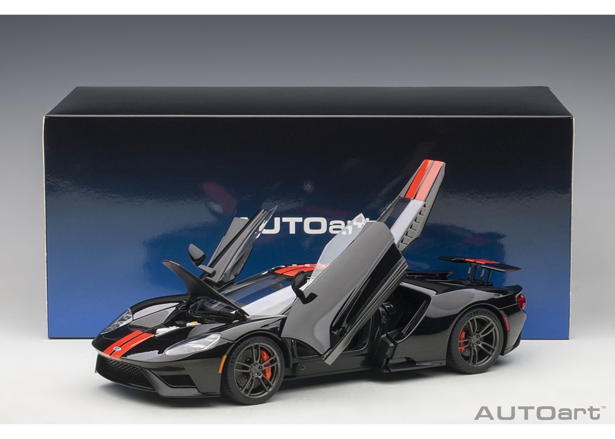 AUTOart 1/18 フォード GT 2017 (ブラック/オレンジ AUTOart 1/18 フォード GT 2017 (ブラック/オレンジ