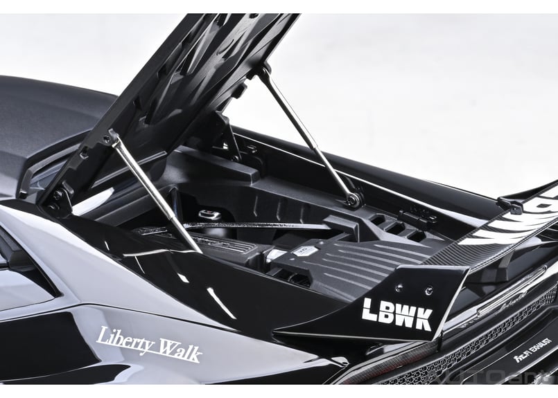 AUTOart 1/18 リバティーウォーク LB‐シルエット ワークス AUTOart 1/18 リバティーウォーク LB‐シルエット ワークス