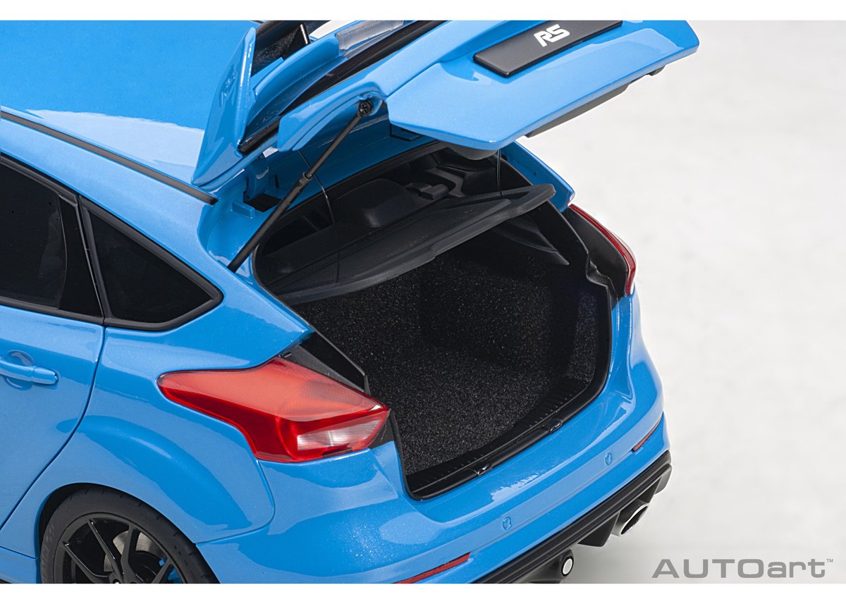 AUTOart 1/18 フォード フォーカス RS (ブルー) 72953 | AUTOar AUTOart 1/18 フォード フォーカス RS (ブルー) 72953 | AUTOar