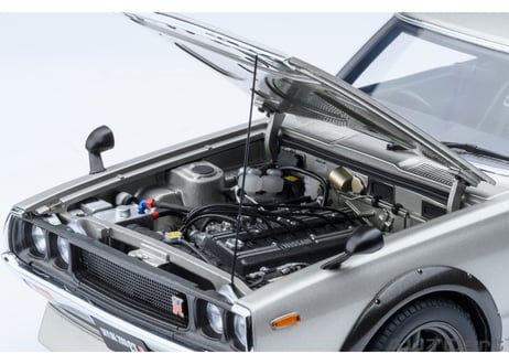 AUTOart 1/18　日産 スカイライン 2000GT-R （KPGC110） チューンド・バージョン （シルバー）　77466