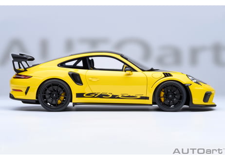 AUTOart 1/18　ポルシェ 911 （991.2） GT3 RS ヴァイザッハ・パッケージ （イエロー／カーボンブラック）　78178
