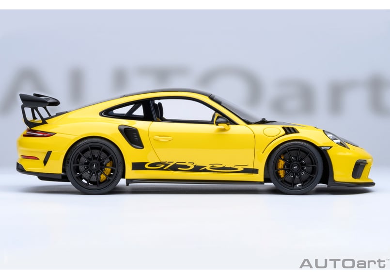 autoart 1/18 ポルシェ 911GT2 RS GT3 AUTOart 1/18 ポルシェ 911 （991.2） GT3 RS ヴァイザッハ・パッケ