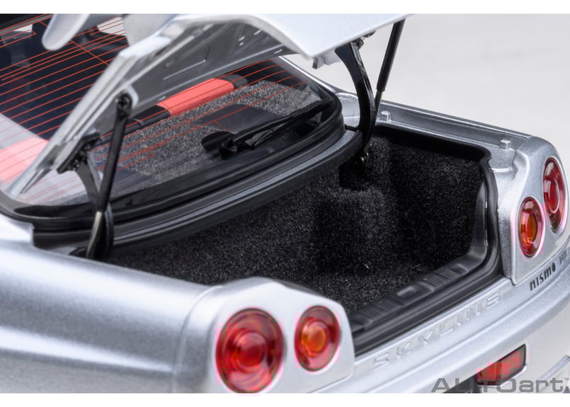 AUTOart 1/18 ニスモ R34 GT-R Z-tune (Z-tune シルバー) AUTOart 1/18 ニスモ R34 GT-R Z-tune (Z-tune シルバー)