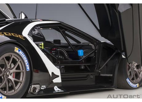 AUTOart 1/18　フォード GT 2019 #66 （ル・マン24時間レース LMGTE Proクラス）（ブラック／ホワイト）　81910