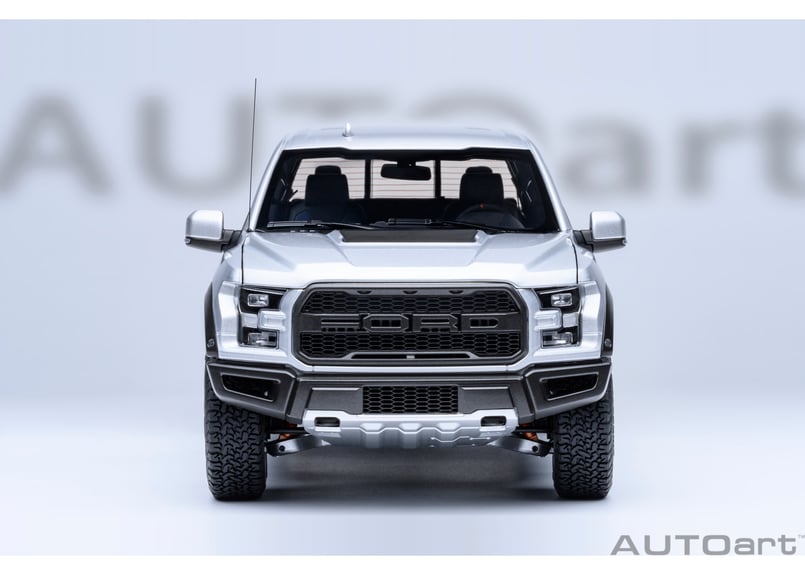 AUTOart 1/18 フォード F-150 ラプター スーパークルー 2019 （メタリッ