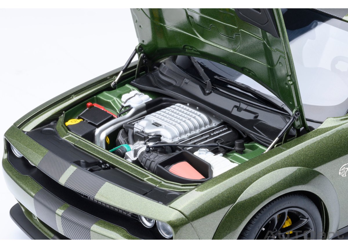 AUTOart 1/18 ダッジ チャレンジャー SRT ジェイルブレイク 2022