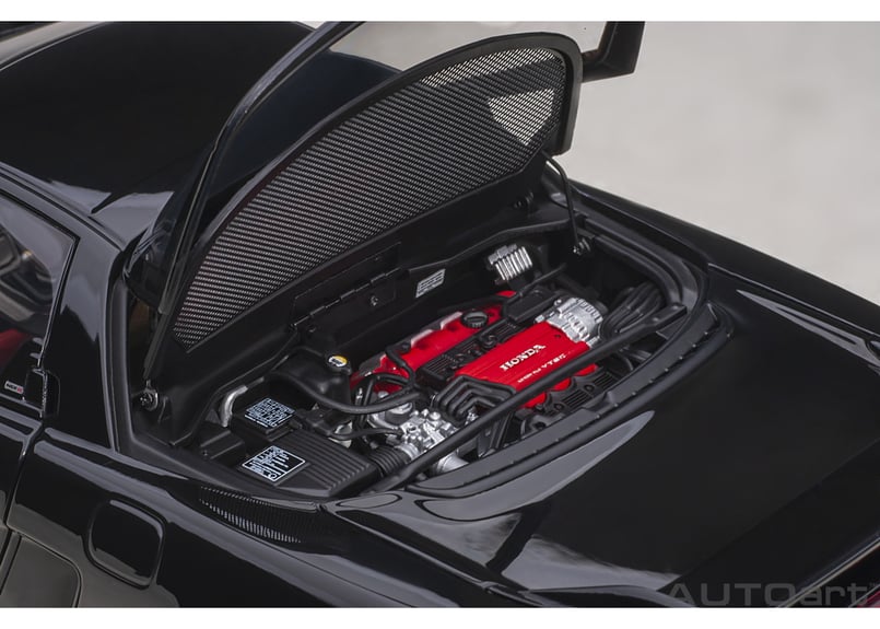 AUTOart 1/18 ホンダ NSX-R (NA2)(ベルリナブラック) 73216 AUTOart 1/18 ホンダ NSX-R (NA2)(ベルリナブラック) 73216