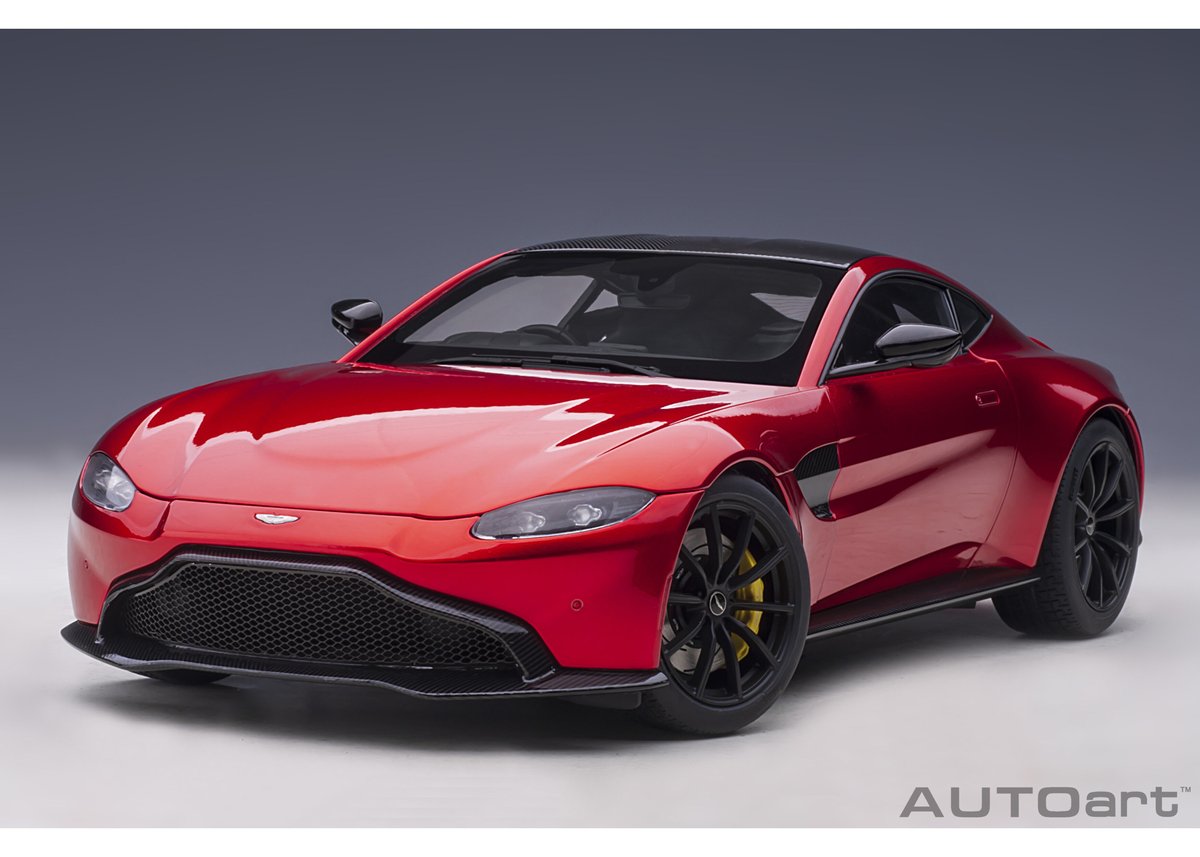 AUTOart 1/18 アストンマーチン ヴァンテージ 2019 （ハイパー・レッド 