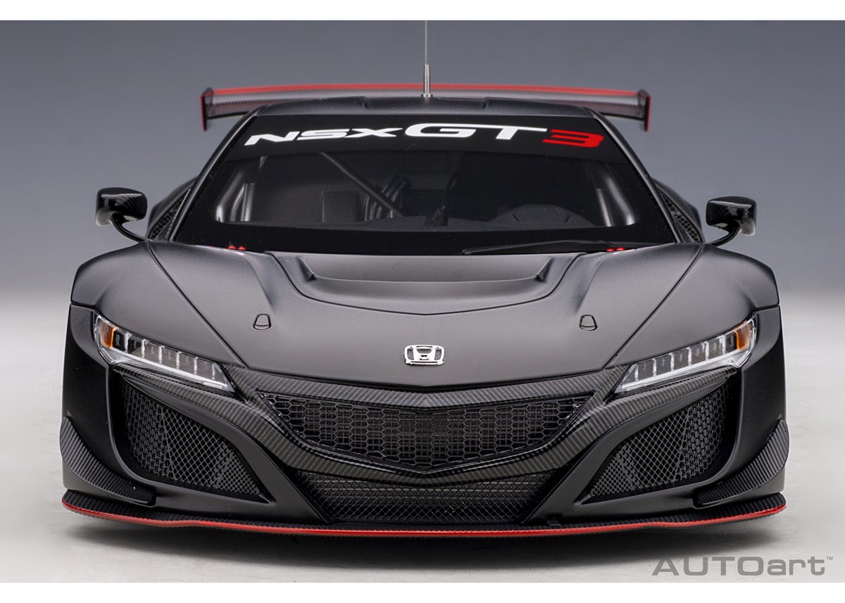 AUTOart 1/18 ホンダ NSX GT3 2018 (マット・ブラック)*開閉 AUTOart 1/18 ホンダ NSX GT3 2018 (マット・ブラック)*開閉
