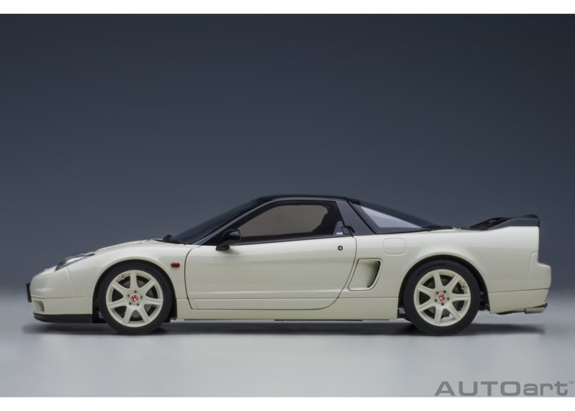 オートアート 1/18 ホンダ NSX-R (NA2) ホワイト