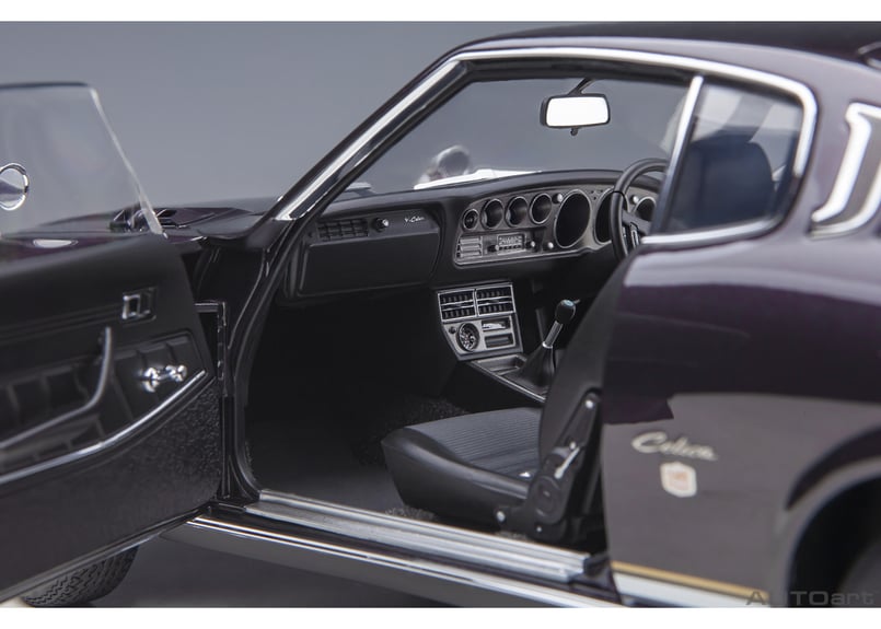 AUTOart 1/18 トヨタ セリカ リフトバック 2000GT (RA25) 1973 AUTOart 1/18 トヨタ セリカ リフトバック 2000GT (RA25) 1973