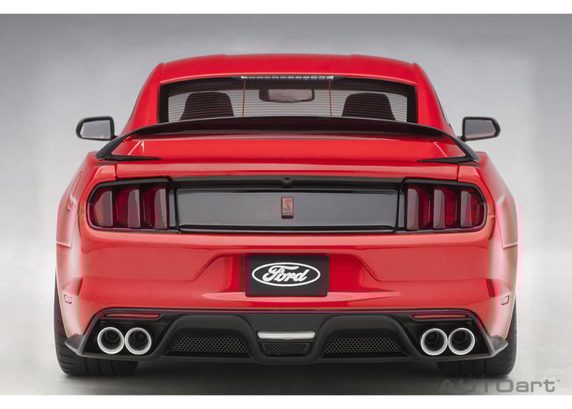 AUTOart 1/18 フォード シェルビー GT350R (レッド) 72935 | AU AUTOart 1/18 フォード シェルビー GT350R (レッド) 72935 | AU