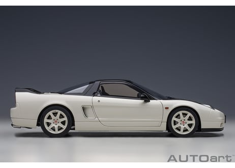 AUTOart 1/18　ホンダ NSX-R （NA2）（チャンピオンシップホワイト／ブラック・カーボン）　73215