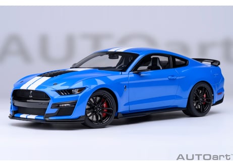 AUTOart 1/18　フォード マスタング シェルビー GT500 （ブルー／ホワイト・ストライプ）　73094
