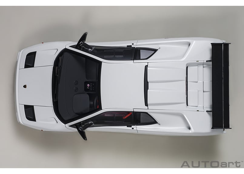AUTOart 1/18 ランボルギーニ ディアブロ SV-R (IMPACT WHITE AUTOart 1/18 ランボルギーニ ディアブロ SV-R (IMPACT WHITE