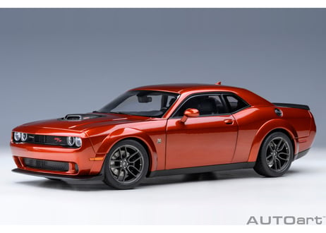 AUTOart 1/18　ダッジ チャレンジャー R/T スキャットパック ワイドボディ 2022 （SINAMON STICK / メタリック・オレンジ）　71773