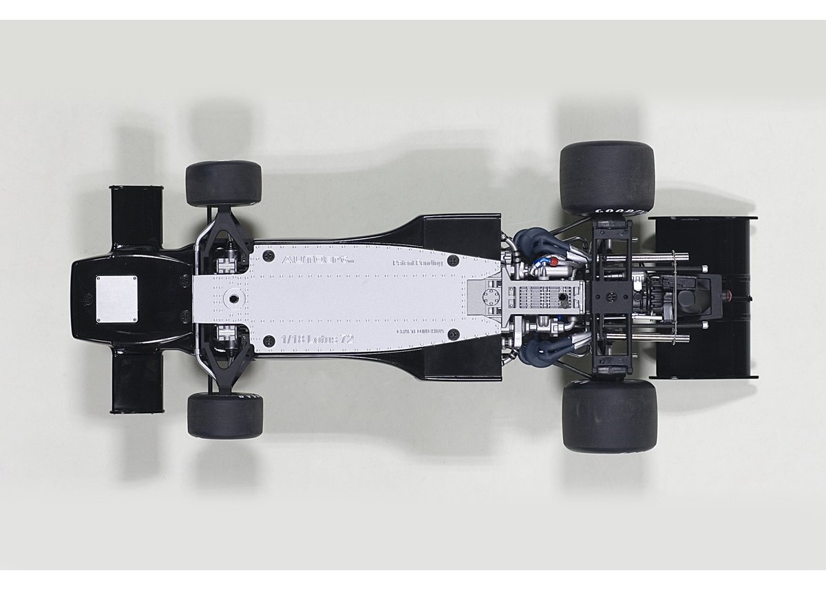 AUTOart 1/18 ロータス 72E 1973 #1 エマーソン