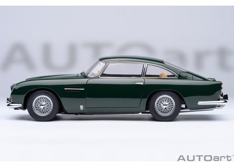 AUTOart 1/18　アストンマーチン DB5 （ダークグリーン）　70286