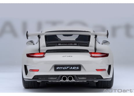 AUTOart 1/18　ポルシェ 911 （991.2） GT3 RS （ライトグレー）　78180