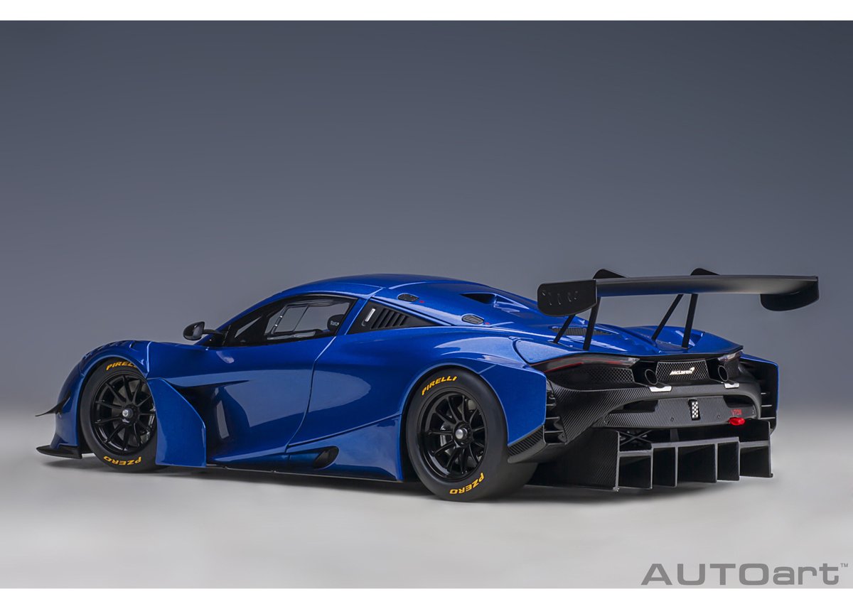 AUTOart 1/18　メルセデス・AMG GTR（メタリック・ダークブルー） Amazon | AUTOart 1/18 メルセデス・AMG GT R メタリック・ダーク