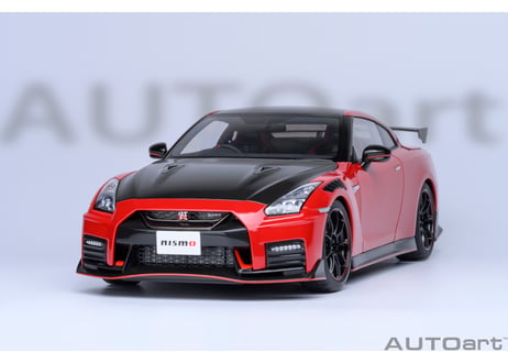 AUTOart 1/18　日産 GT-R （R35） ニスモ スペシャルエディション （バイブラントレッド）　77502