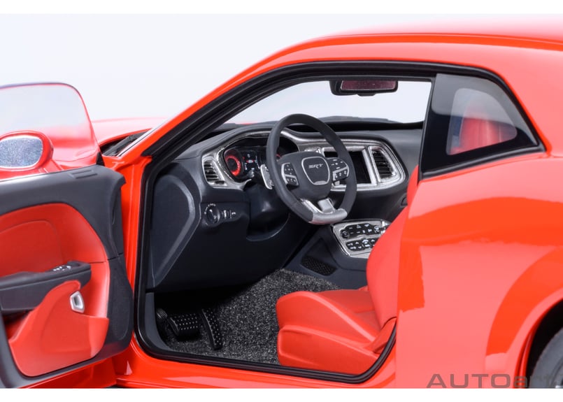 AUTOart 1/18 ダッジ チャレンジャー SRT ジェイルブレイク 2022