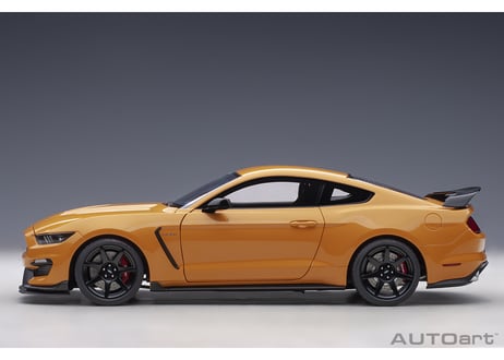 AUTOart 1/18　フォード シェルビー GT350R （メタリック・オレンジ）　72929