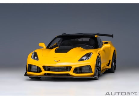 AUTOart 1/18　シボレー コルベット （C7） ZR1 （イエロー）　71278