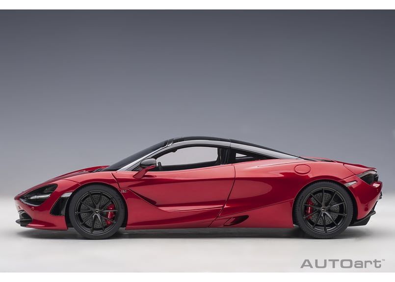 1/18 マクラーレン 720S (メタリック・レッド) 76072 1/18 マクラーレン 720S (メタリック・レッド) 76072