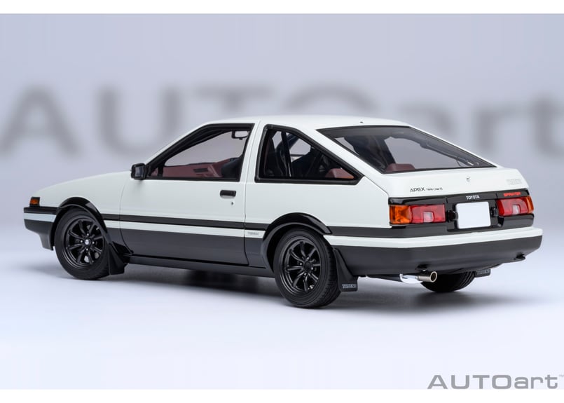 AUTOart 1/18 トヨタ スプリンター トレノ (AE86) 「頭文字 D」 “プロジ