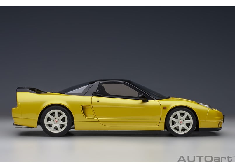 AUTOart 1/18 ホンダ NSX-R （NA2） （インディイエロー・パール） 732...